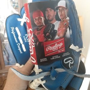 Kids t-ball glove